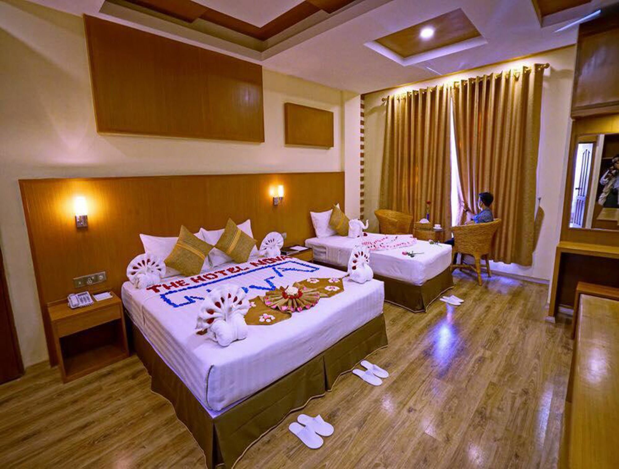 The Hotel Nova Μανταλέι Εξωτερικό φωτογραφία